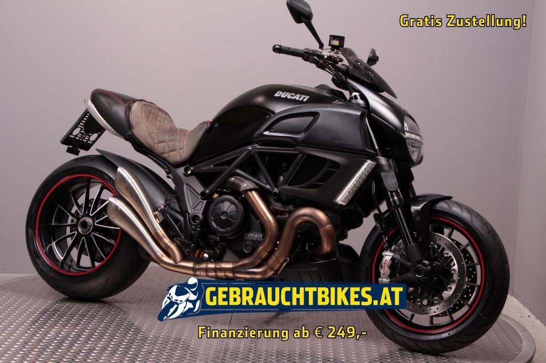 Ducati Diavel 1200 Motorrad, gebraucht