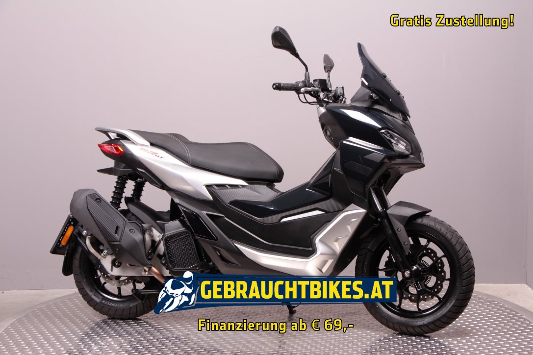 Aprilia SR GT 125 Motorrad, gebraucht